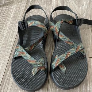 Men’s chacos